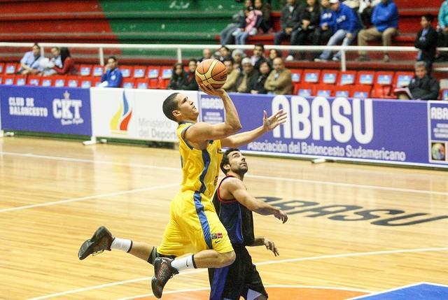 Boca empez� con el pie derecho