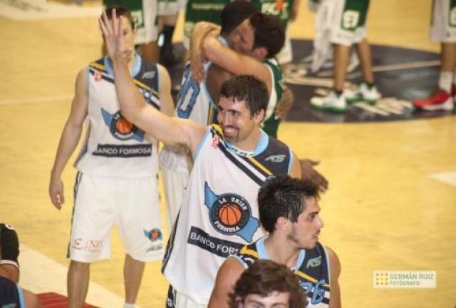 La Uni�n le peg� una paliza hist�rica a Atenas