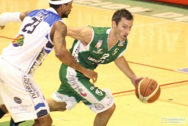 Atenas se homenaje� a si mismo