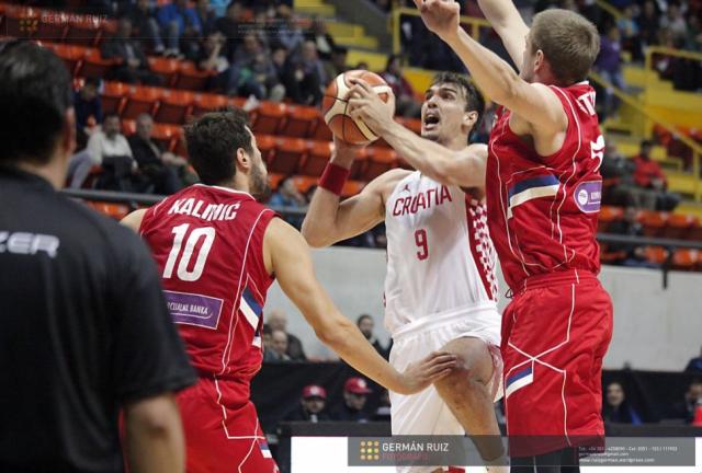 Serbia le gan� a Croacia el duelo balc�nico