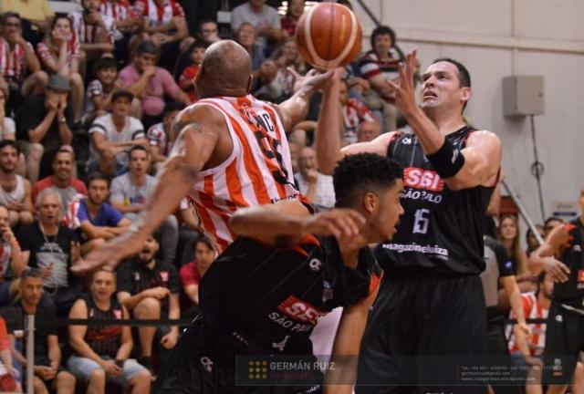 La alegr�a es solo brasile�a