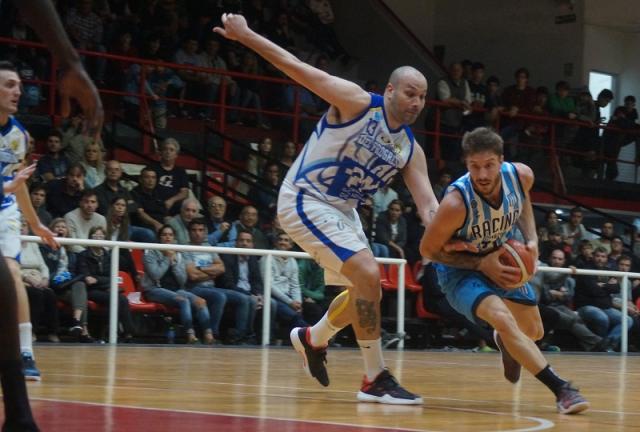 Liga Argentina: Los m�s destacados, club x club