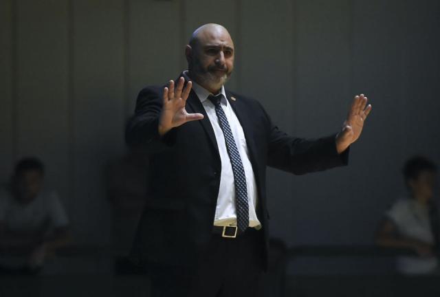 Hern�n Laginestra no sigue en Ferro