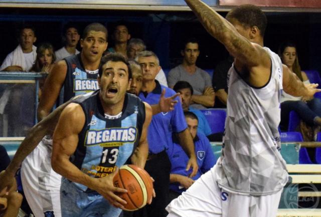 S�lido triunfo de Regatas