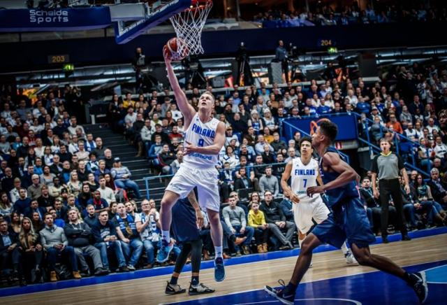 Rusia y Finlandia, a matar o morir en el �ltimo juego