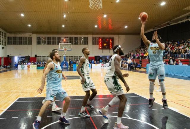 Retroceder nunca, rendirse jam�s