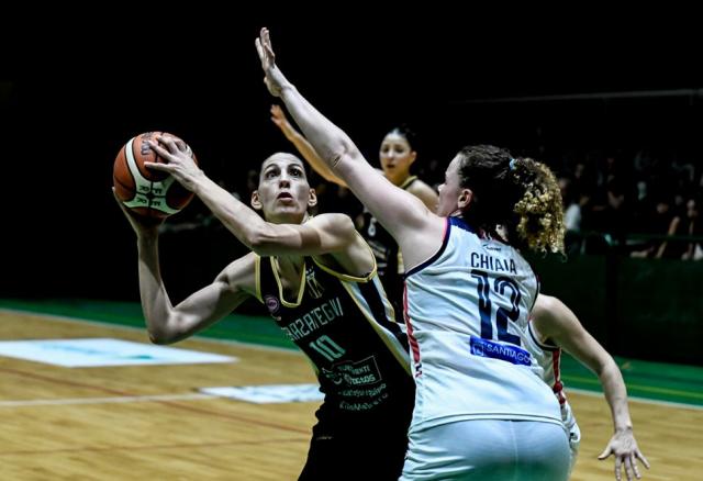 Corrientes y Berazategui volver�n a verse las caras en la final