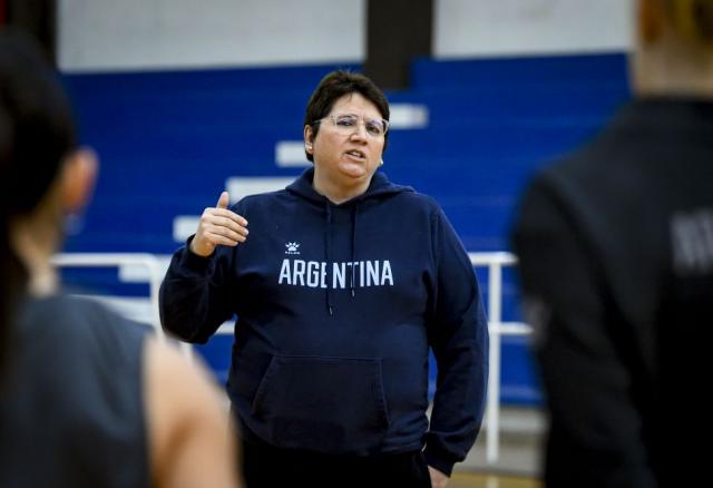 Karina Rodr�guez deja su cargo en CAB