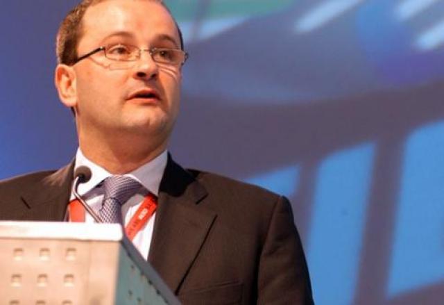 FIBA conden� la violencia