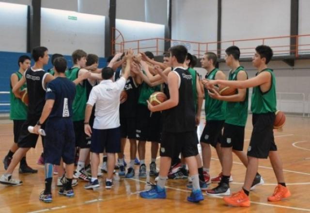 Concluy� el campus de perfeccionamiento para hombres altos