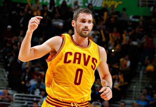 Cavs sac� la billetera para mantener la columna