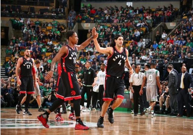 Gan� Toronto con una buena versi�n de Scola