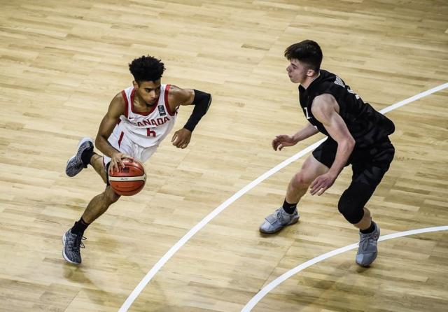 Canad� y Montenegro bien arriba