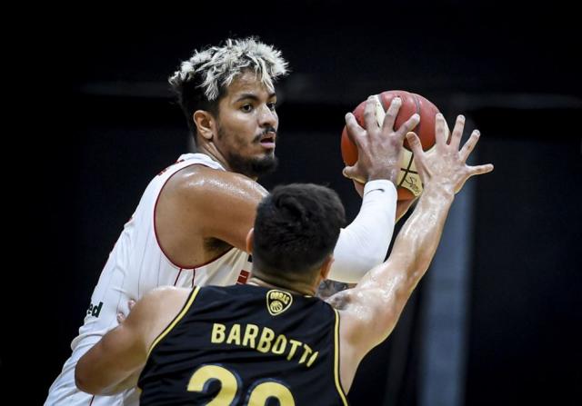 Se apag� la m�sica