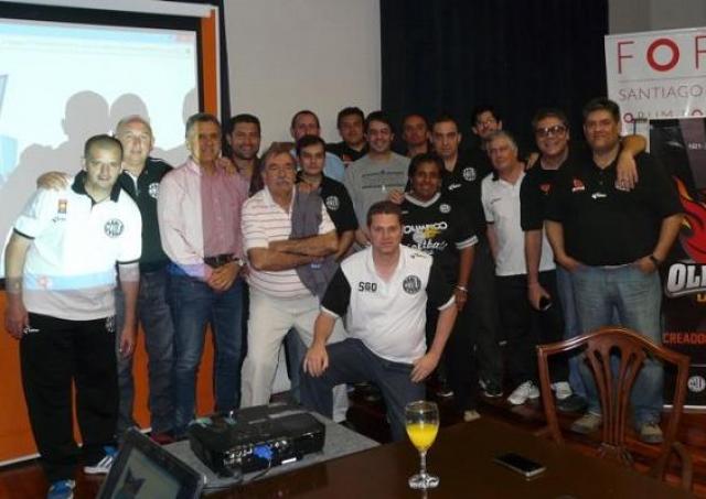 Ol�mpico y Bah�a se reunieron para potenciar sus modelos de gesti�n