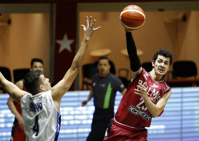 Pinheiros se lo llev� con autoridad