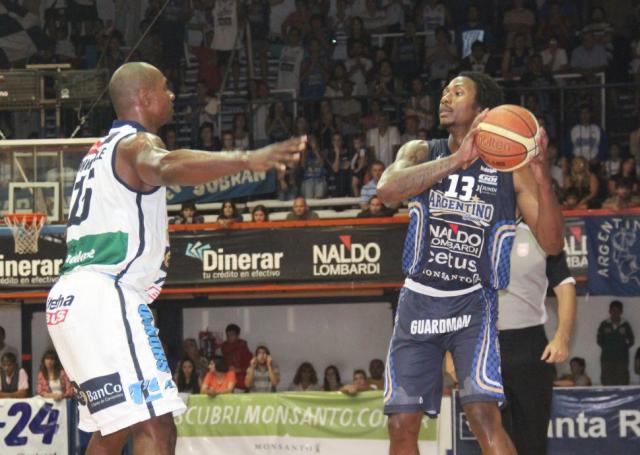 Regatas festej� en Jun�n