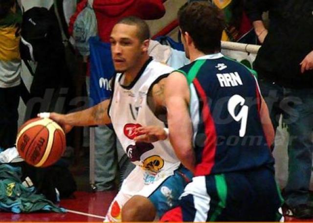 Aaron Williams fich� en Asoc. Italiana