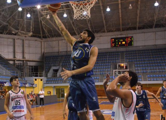 I�iguez y Segura a toda m�quina