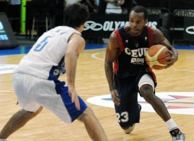 Le dio una ALEXi�n