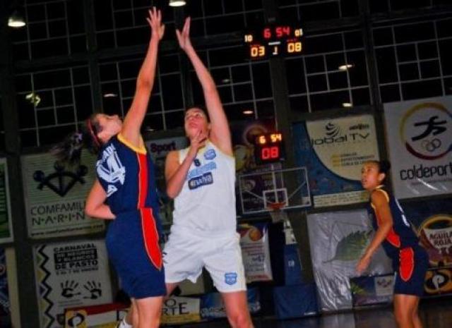 Argentina no pudo con el local y se qued� con la plata