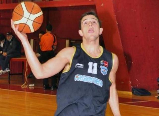 Los U17 ganaron y jugar�n la final
