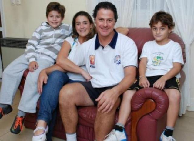 Capelli: �Cuando me dijeron que era el mejor DT me largu� a llorar�