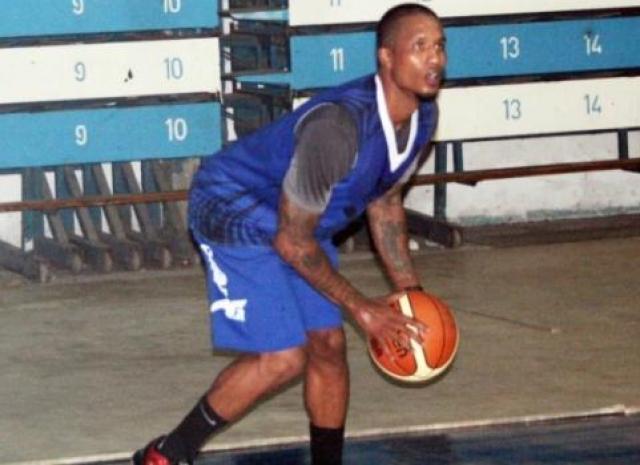 Mc Hopson se sum� a la pretemporada de Regatas