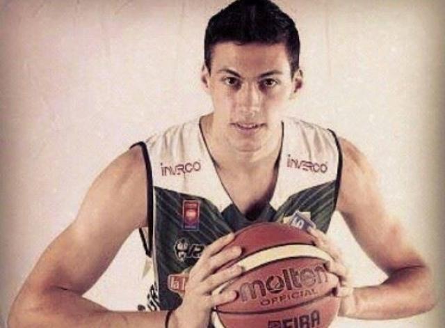 Ameghino sum� a Rossini para el Torneo Federal