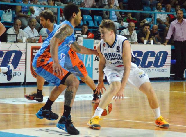 Bah�a sigue ganando