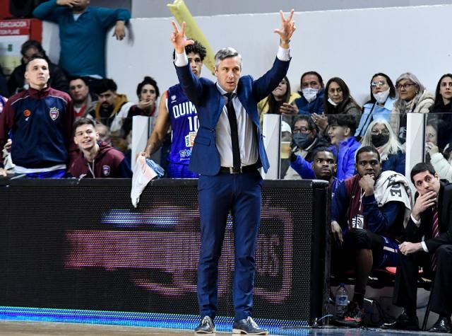 Gonz�lez: "No vamos a C�rdoba a la fiesta de Instituto"