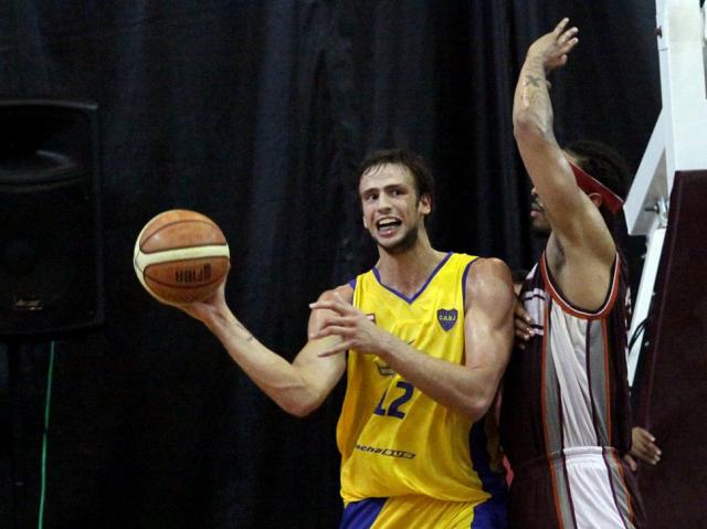 Boca gan� un duelo de ofensivas