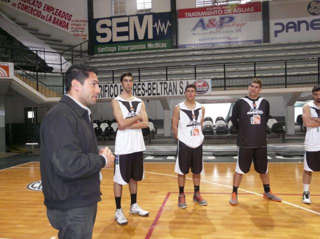 Ol�mpico comenz� la pretemporada