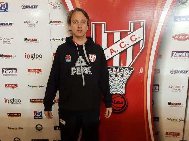 Facundo M�ller: �Tenemos que defender y ser intensos�