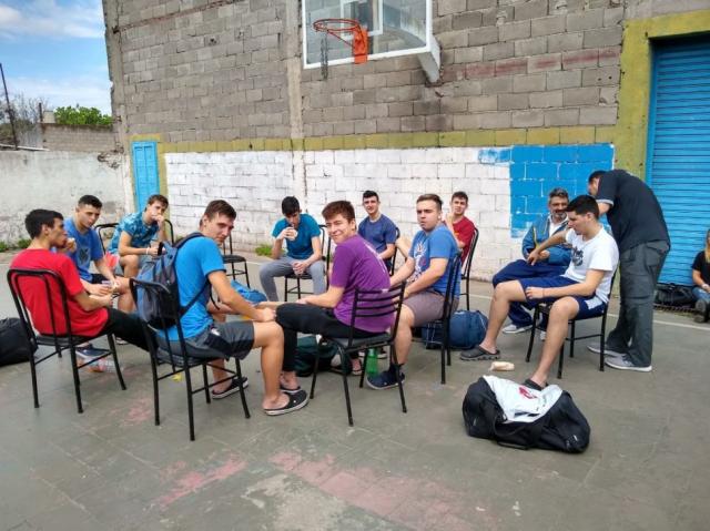 Temperley super� otro obst�culo en menores