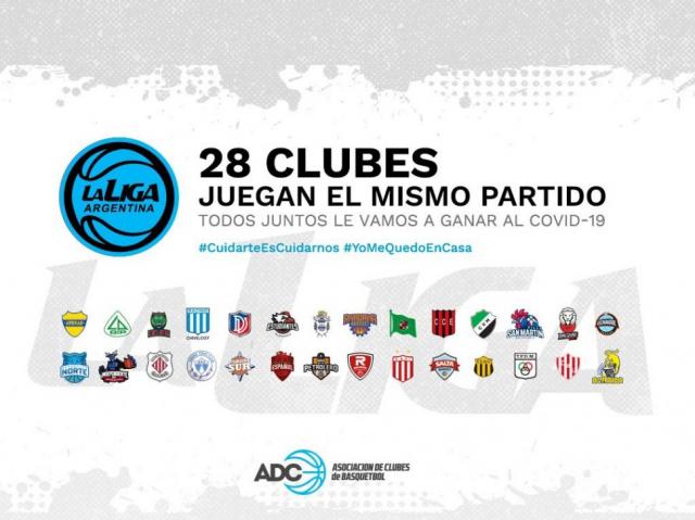 Ober� juega en casa