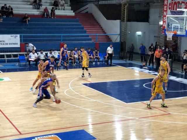 Doble golpe de s�bado