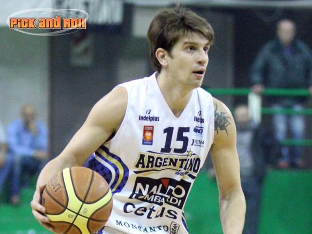 Funes renov� en Argentino