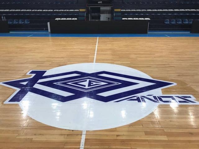 Estudiantes celebr� a lo grande su centenario