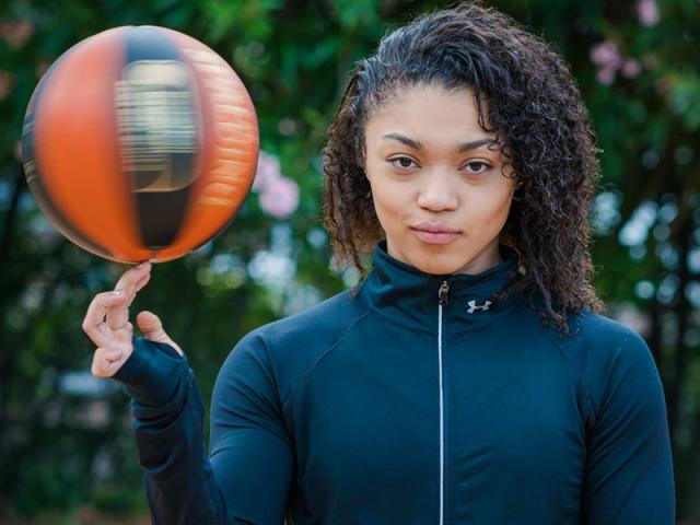 Tatyanna Pogonza-Dumas: la otra Argentina que sue�a con la WNBA