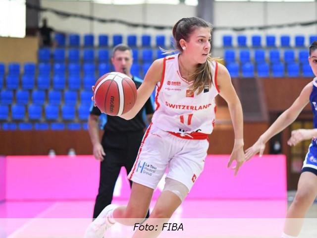 Las hermanas argentinas que la rompen en Europa y juegan para otra Selecci�n