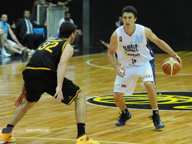 Obras se recuper� ante Bah�a