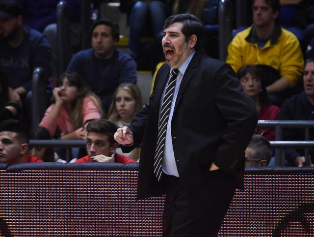 Garc�a: �Se dio todo, defensa y contraataque�