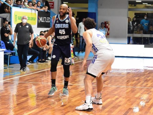 El �nico h�roe en �ste lio