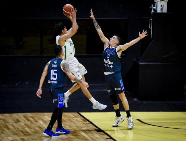 Z�rate brazo largo