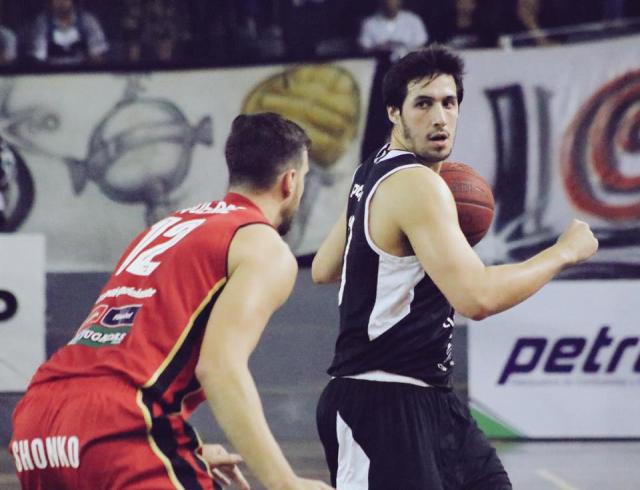 San Mart�n tuvo un provechoso examen internacional