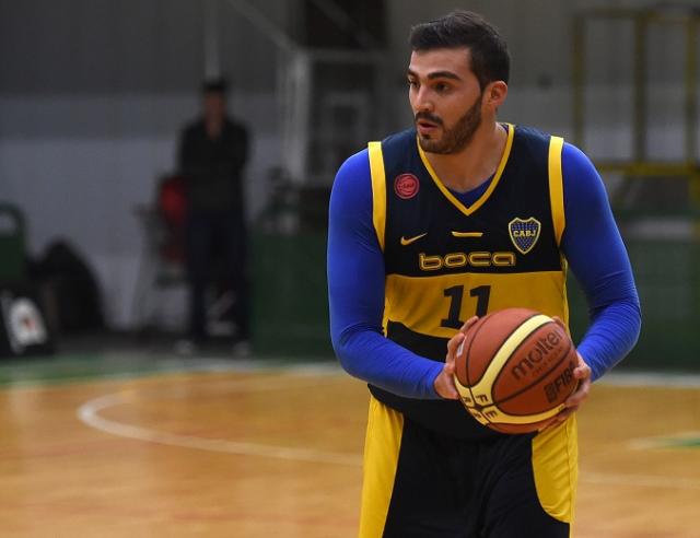 Ram�rez Barrios llega a Regatas