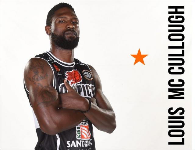 Ol�mpico cort� a Mc Cullough