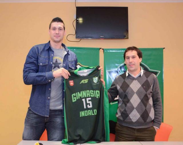 Gimnasia Indalo present� a Sandes