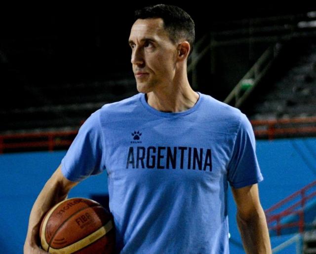 Prigioni continuar� al mando de la selecci�n